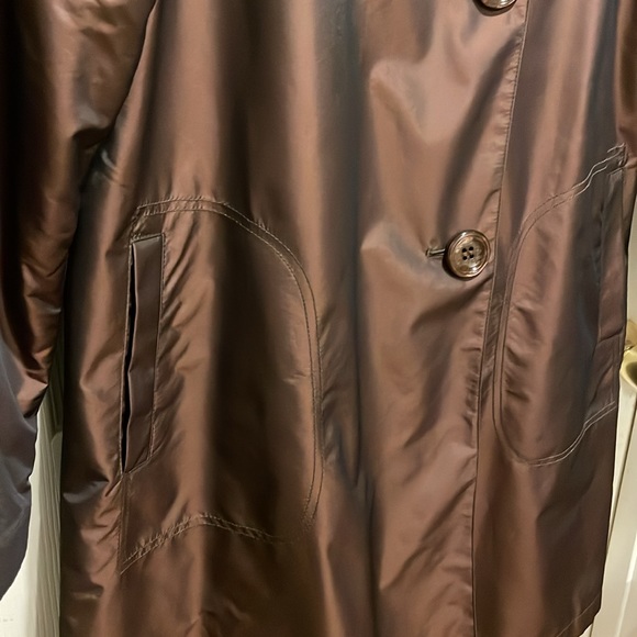 Portrait hooded trench coat - Picture 3 of 9